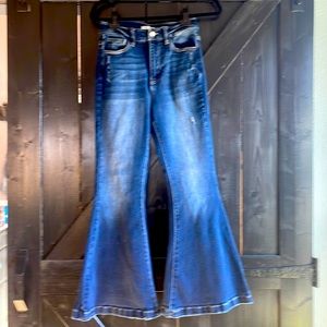 KanCan Ultra High Rise Super Flare Size 27 Short